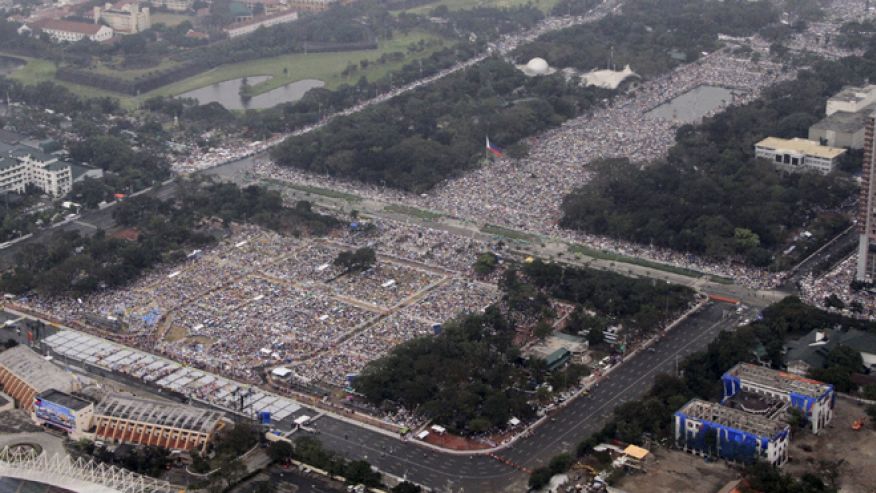 pope-manila-mass.jpg