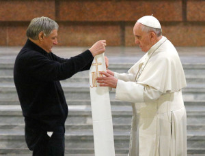 Pope Francis receives a stole that belonged to Fr Giuseppe Diana, who was killed by the mafia, from Fr Luigi Ciotti. Pic courtesy: www.thecompassnews.org